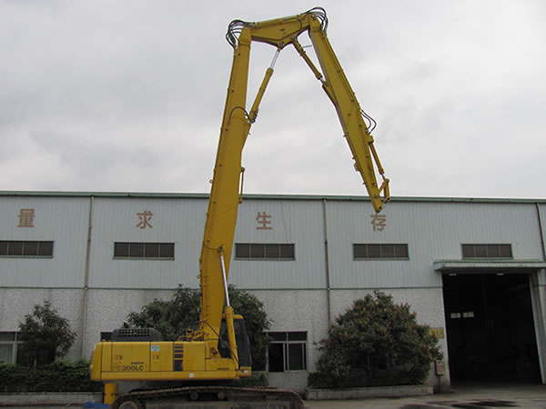 Plumas de alto alcance de tres secciones